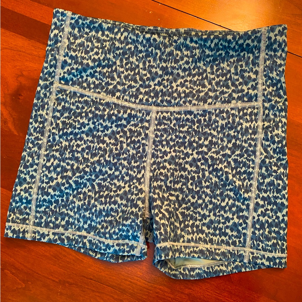 Athleta Ultimate shortie